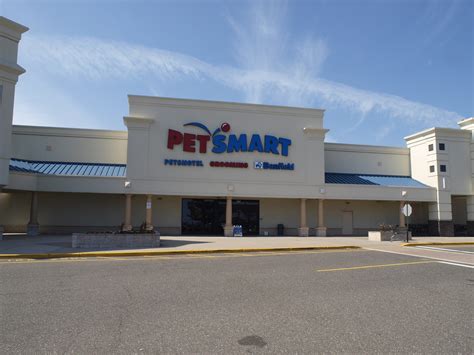 petsmart farmingdale